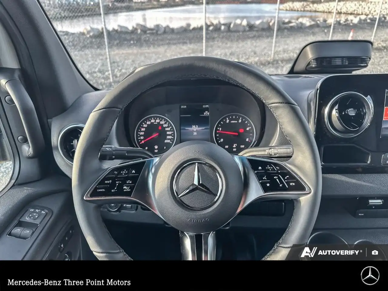 Mercedes-Benz Sprinter снимка Mercedes-Benz Sprinter