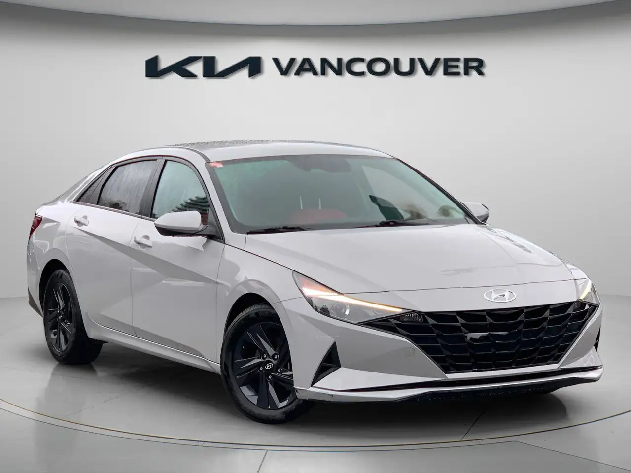 2022 Hyundai ELANTRA