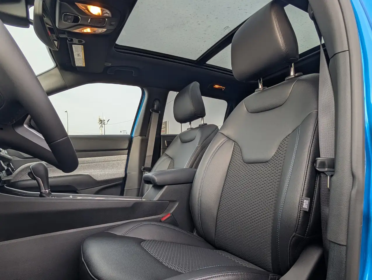 Jeep Compass photo Jeep Compass
