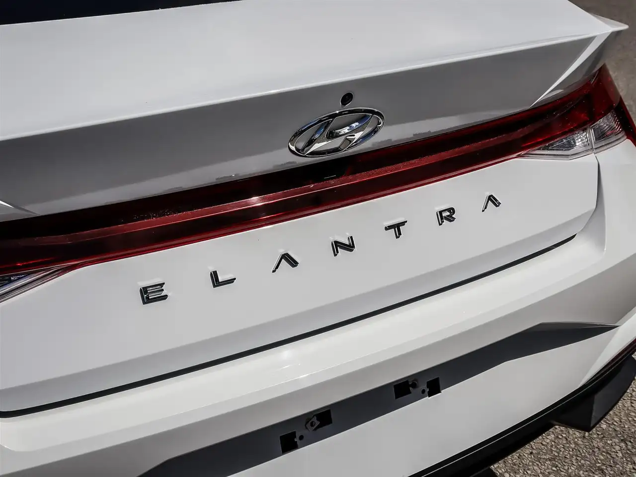 Hyundai ELANTRA fotografie Hyundai ELANTRA
