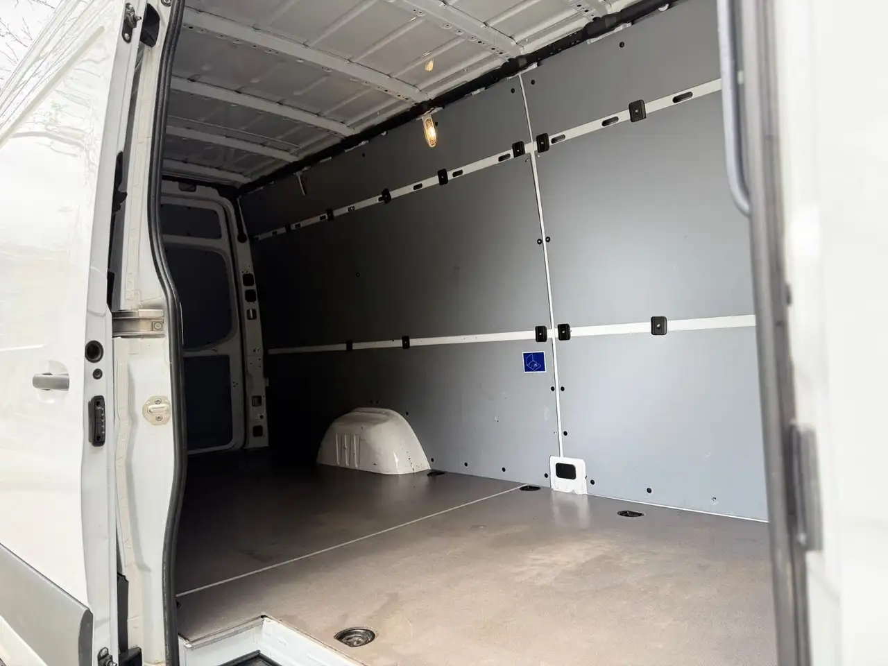 Mercedes-Benz Sprinter снимка Mercedes-Benz Sprinter