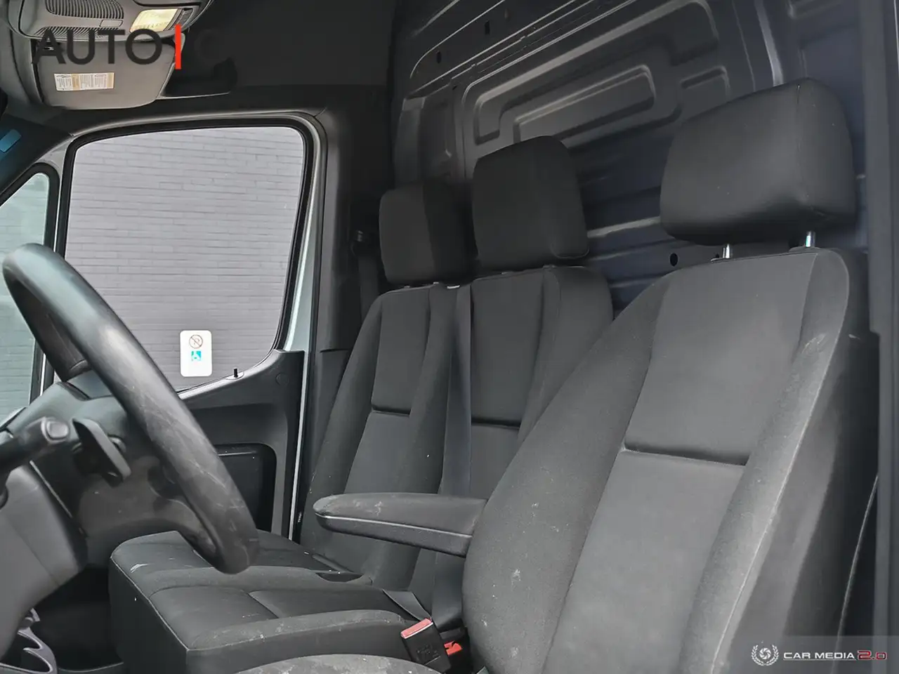 Mercedes-Benz Sprinter снимка Mercedes-Benz Sprinter