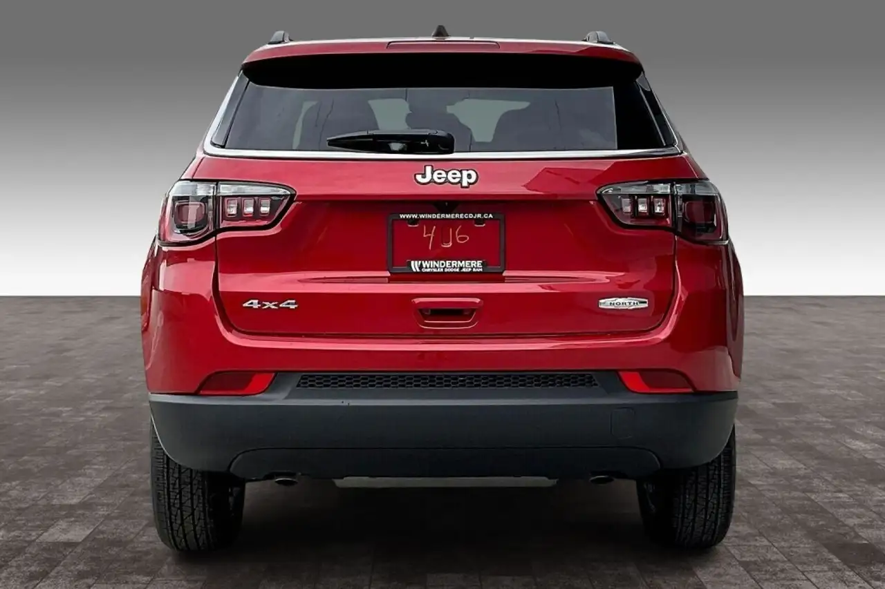 Jeep Compass photo Jeep Compass