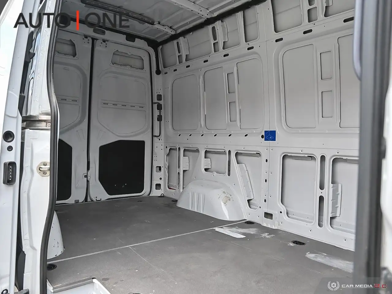 Mercedes-Benz Sprinter снимка Mercedes-Benz Sprinter