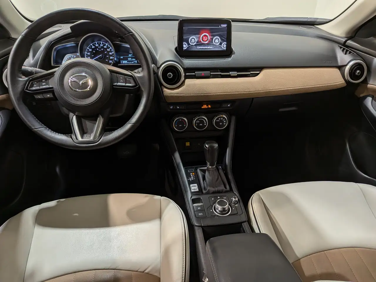 Mazda CX-3 снимка Mazda CX-3