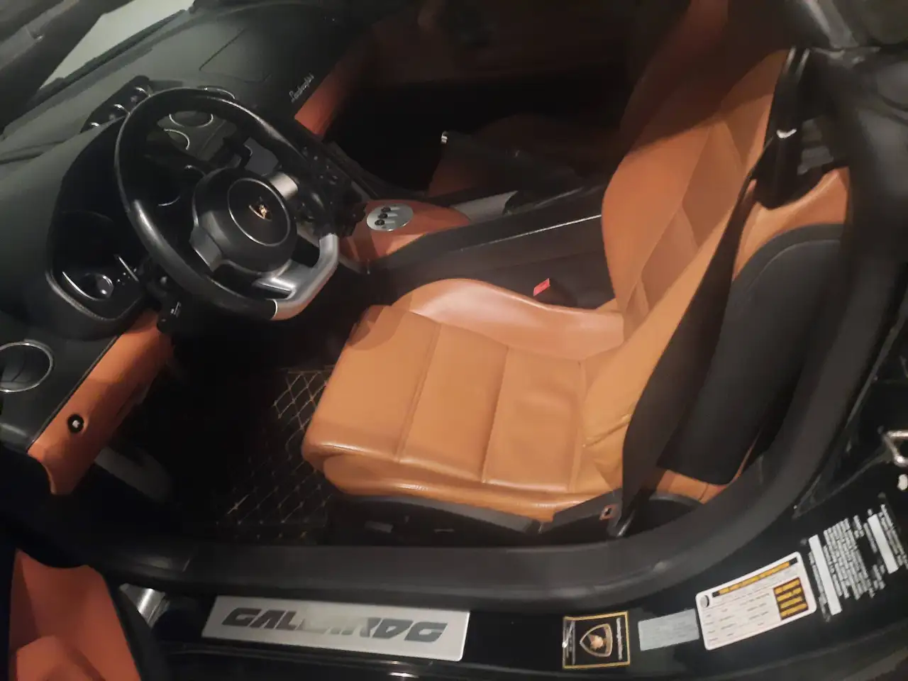 Lamborghini Gallardo снимка Lamborghini Gallardo