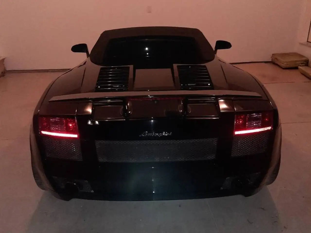 Lamborghini Gallardo снимка Lamborghini Gallardo