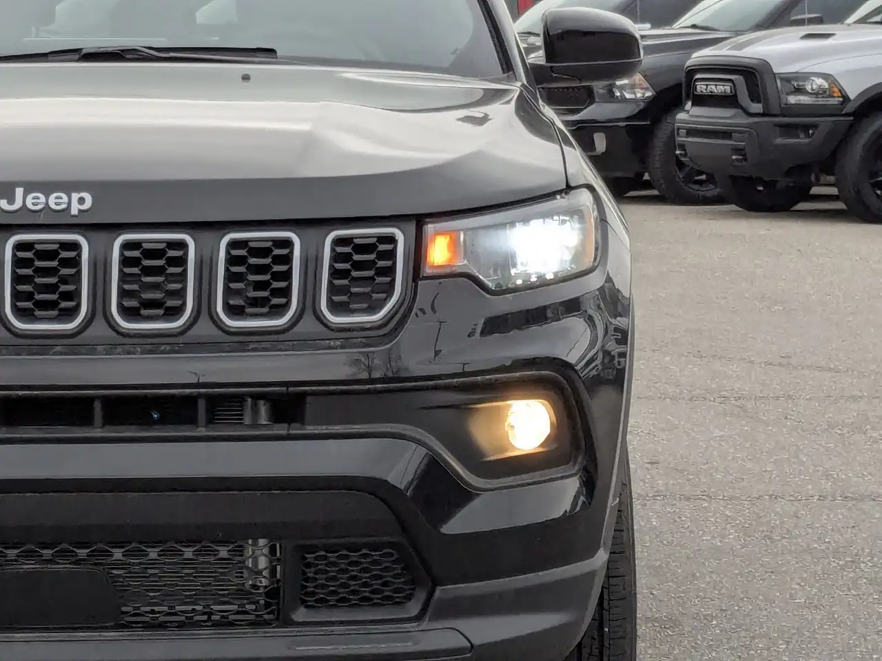 Jeep Compass снимка Jeep Compass
