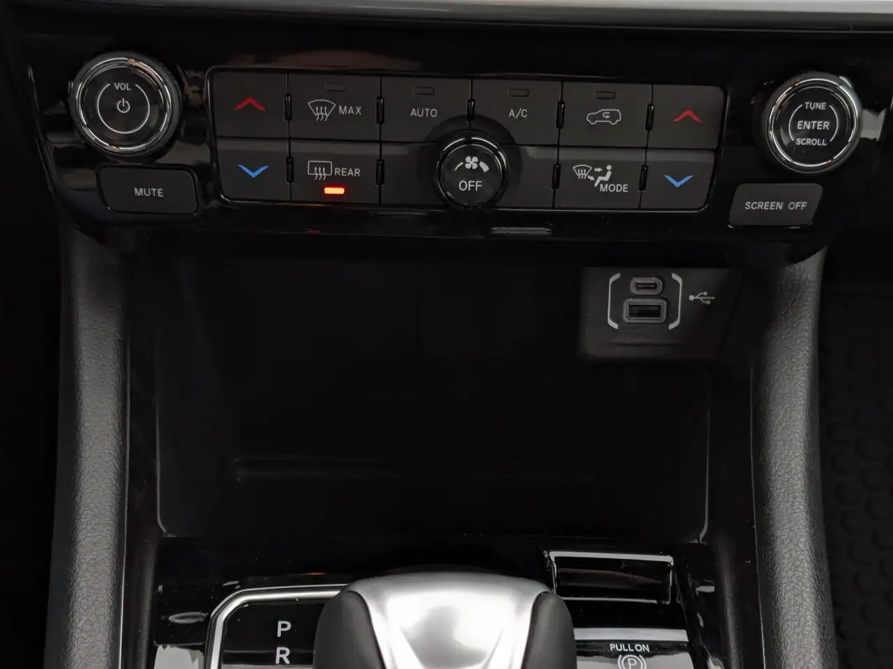 Jeep Compass снимка Jeep Compass
