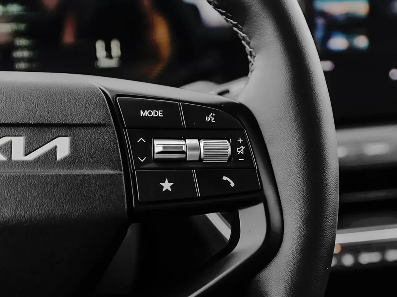 Kia K4 fotografie Kia K4