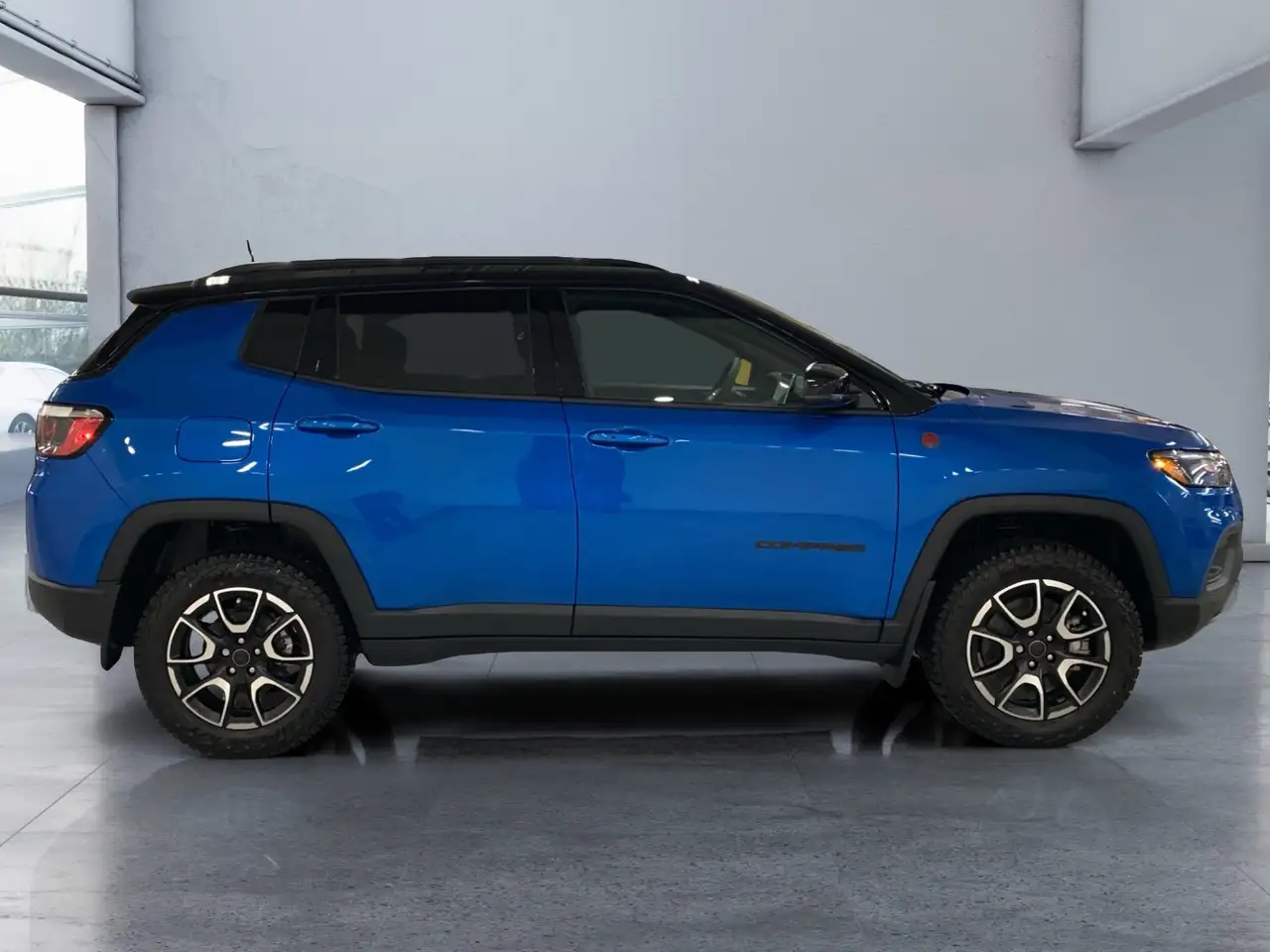 Jeep Compass photo Jeep Compass