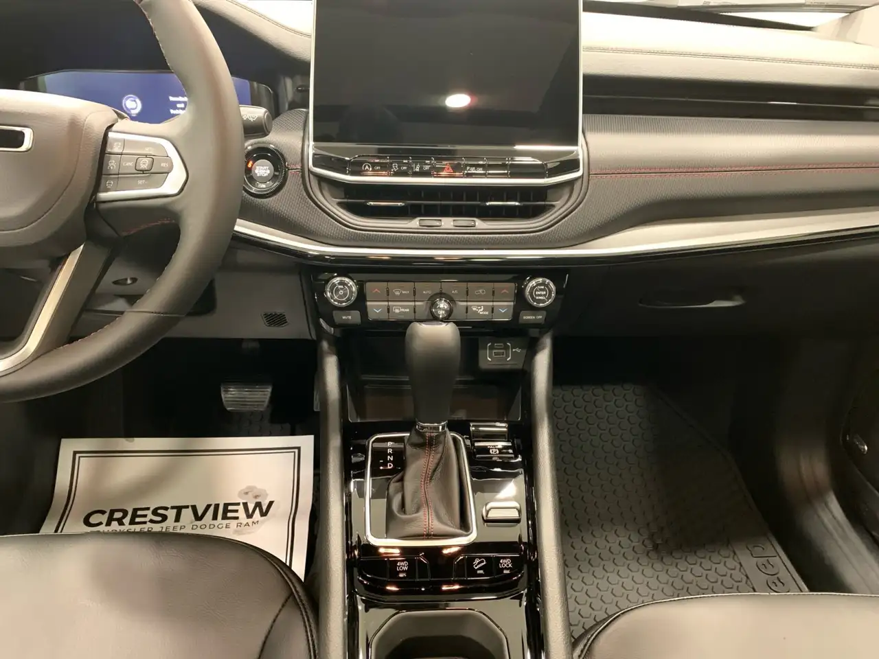 Jeep Compass photo Jeep Compass