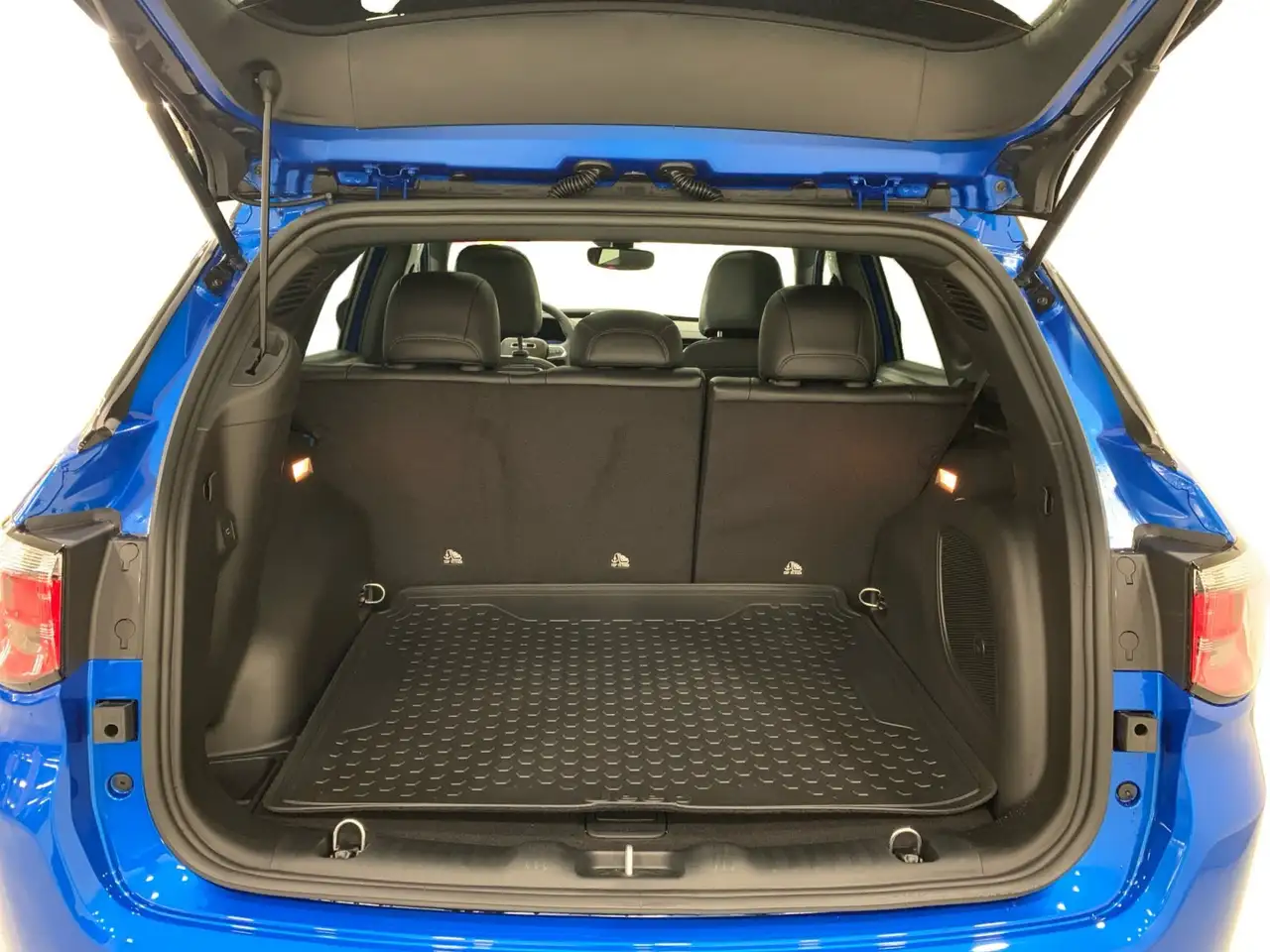 Jeep Compass photo Jeep Compass