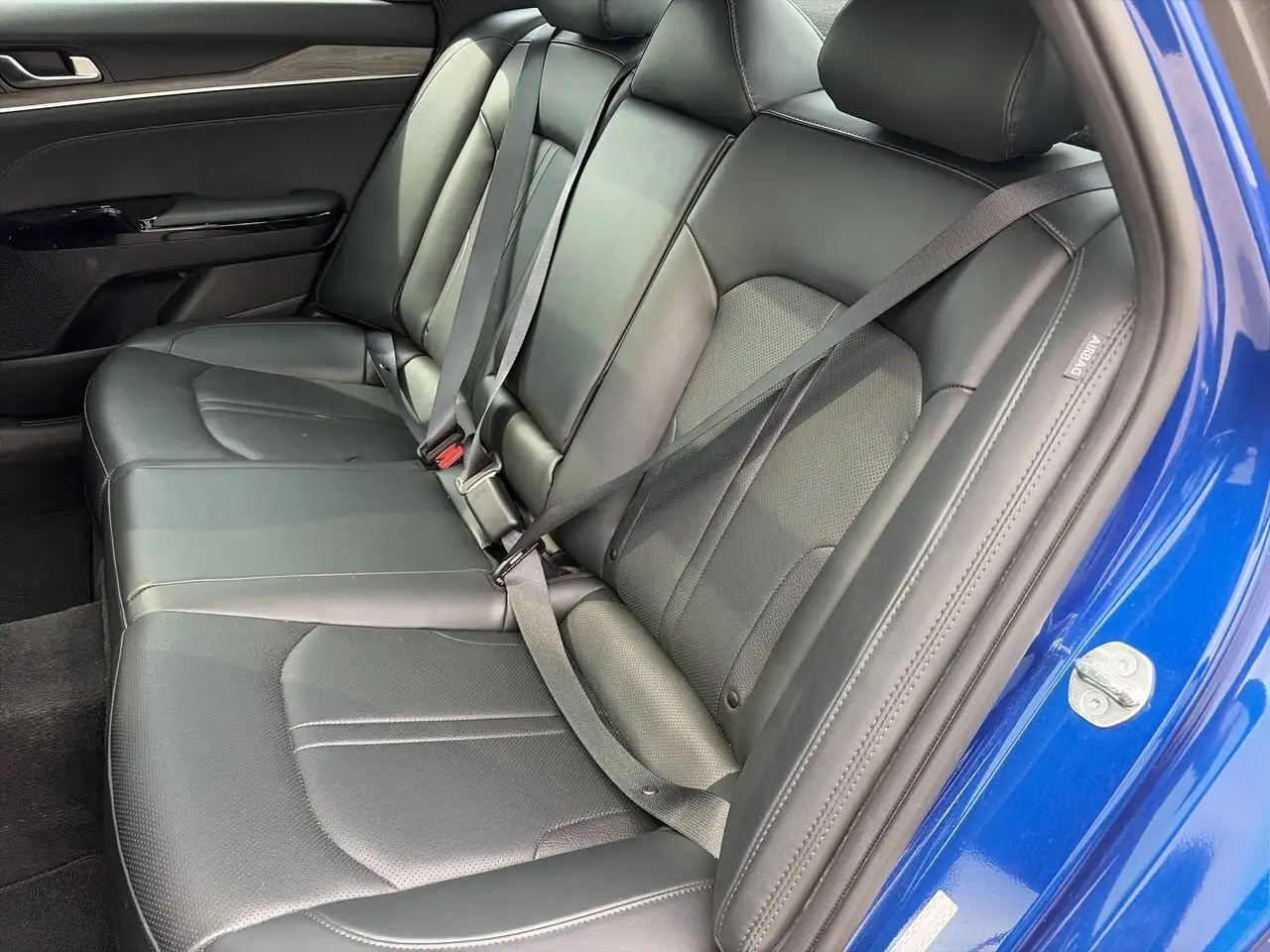 Kia K5 снимка Kia K5