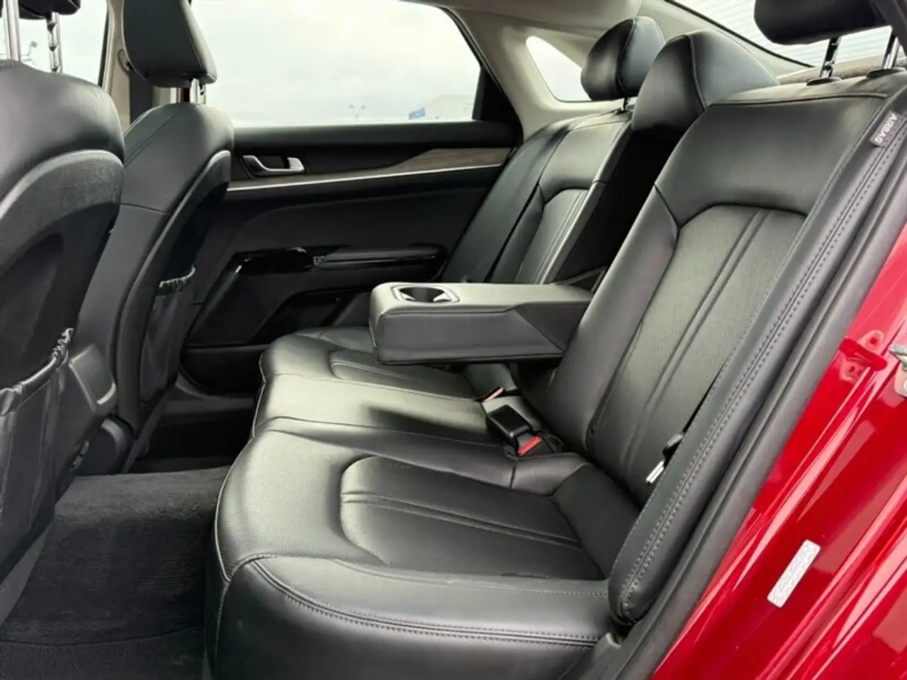 Kia K5 photo Kia K5