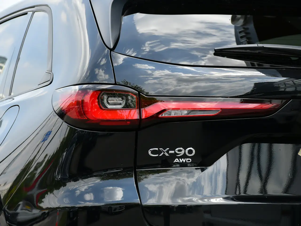 Mazda CX-90 MHEV photo Mazda CX-90 MHEV