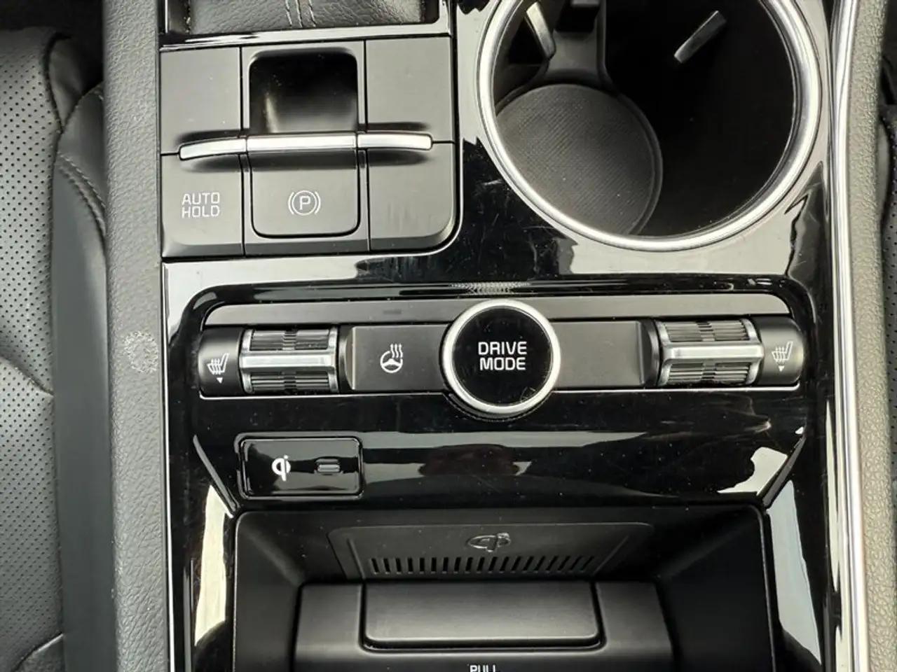 Kia K5 photo Kia K5