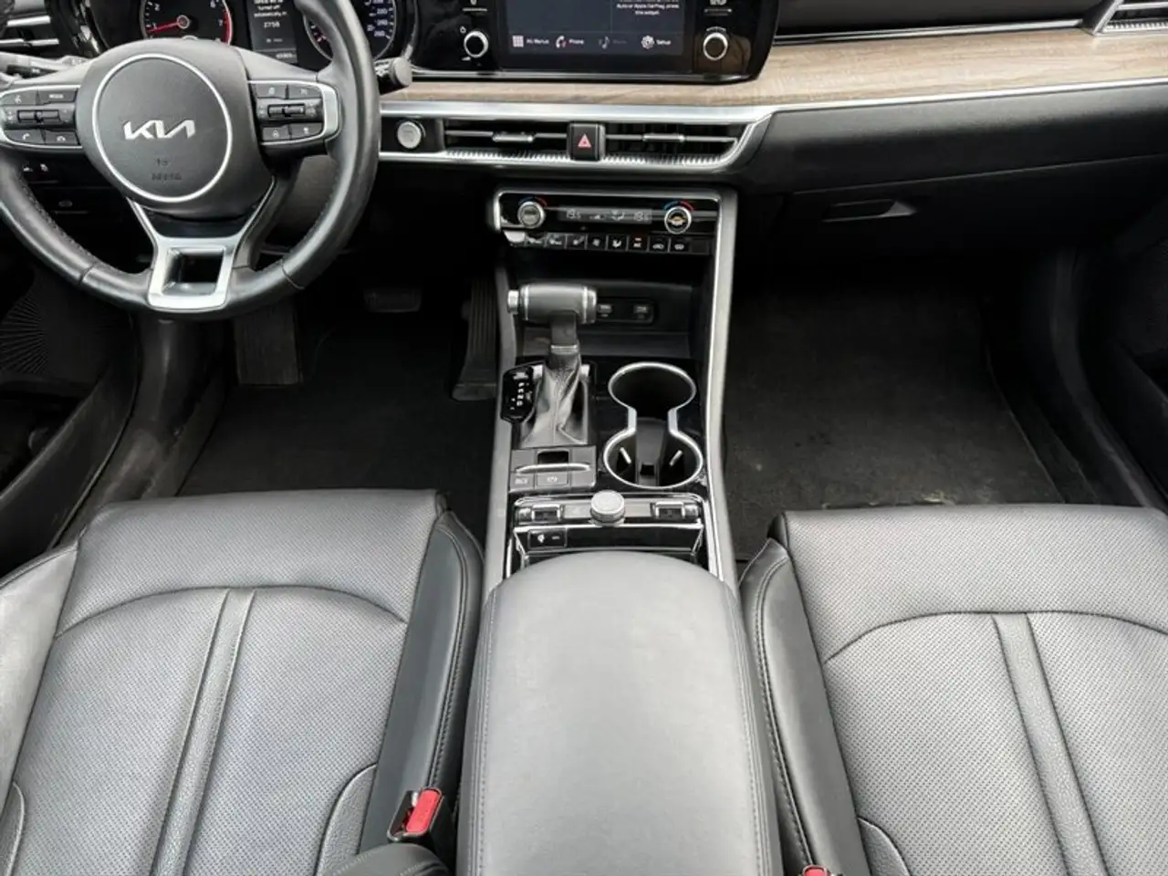 Kia K5 photo Kia K5
