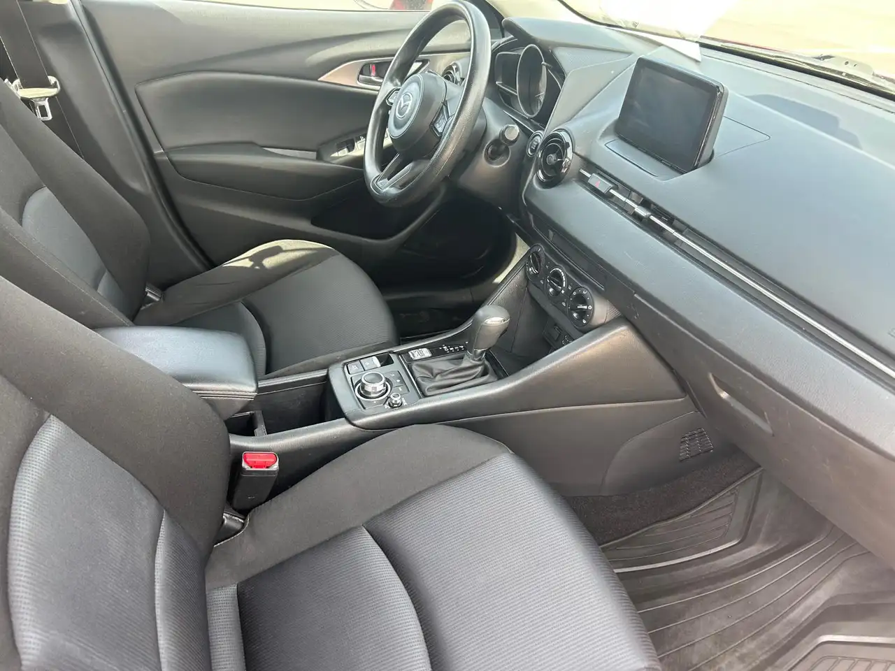 Mazda CX-3 photo Mazda CX-3