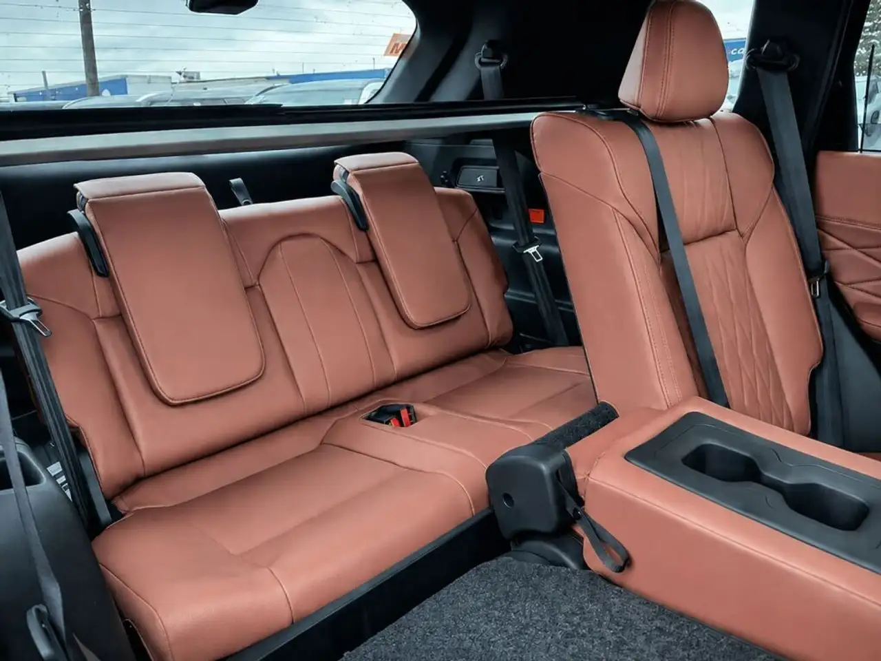 Mitsubishi Outlander photo Mitsubishi Outlander