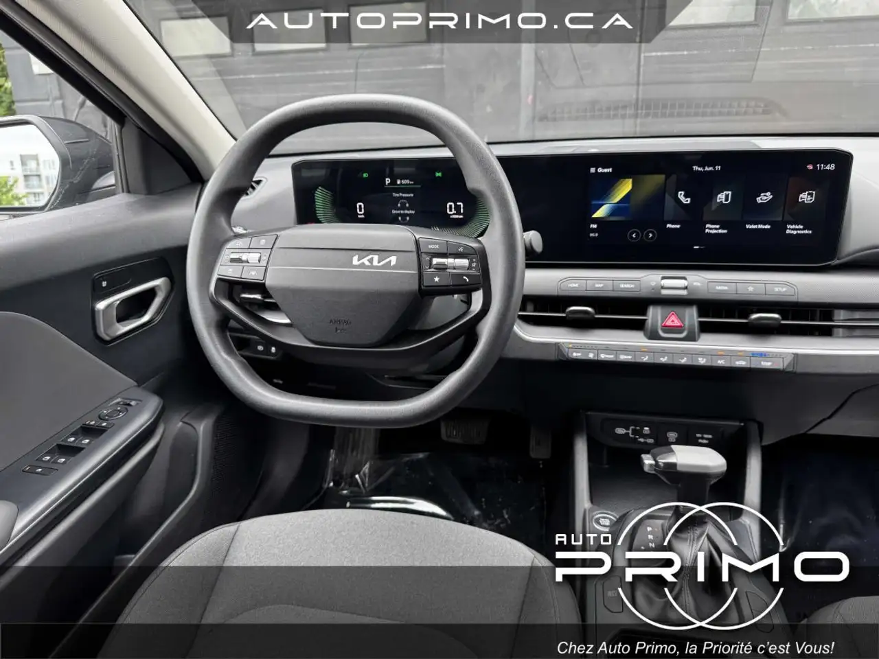 Kia K4 снимка Kia K4