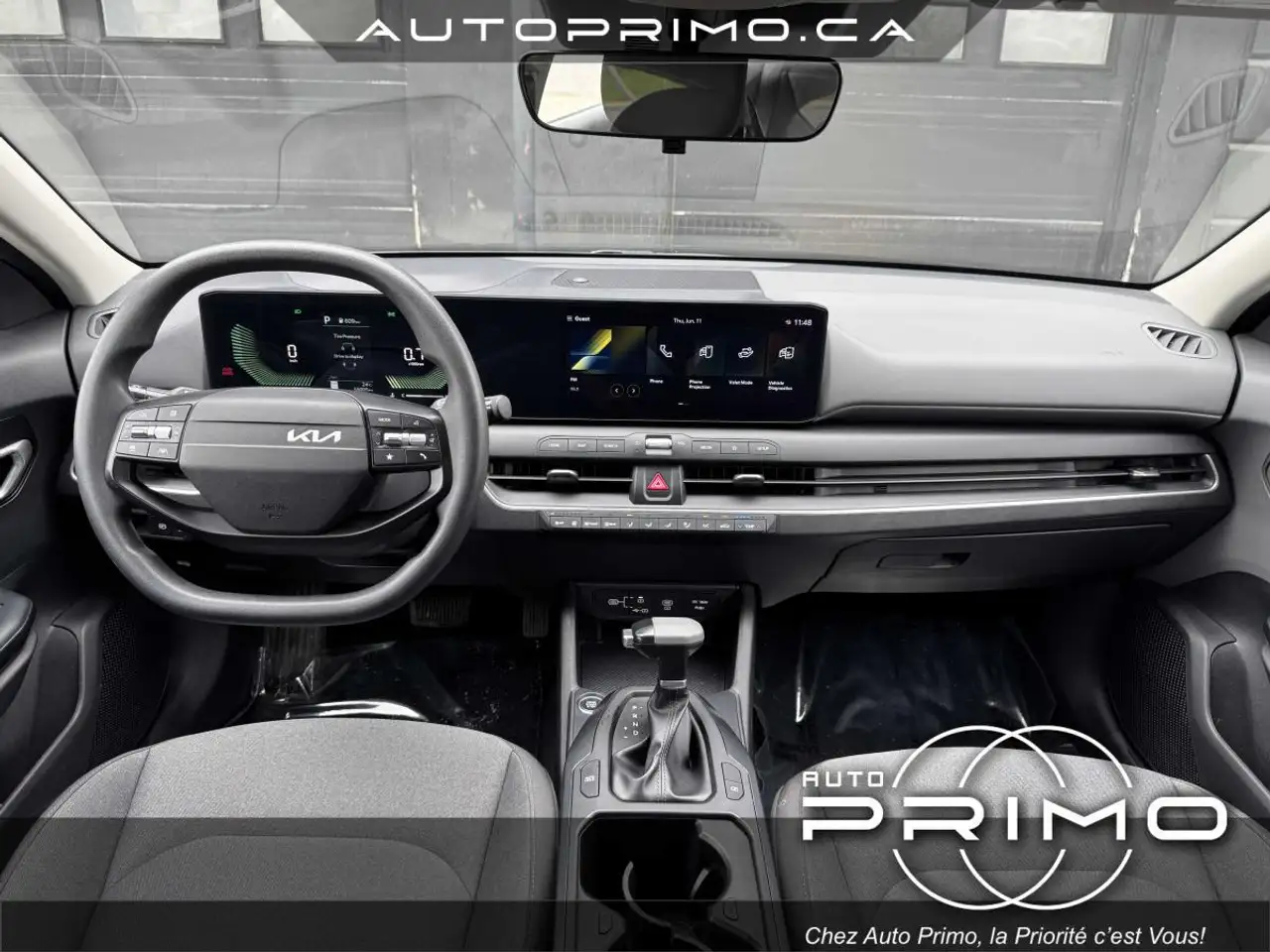 Kia K4 снимка Kia K4