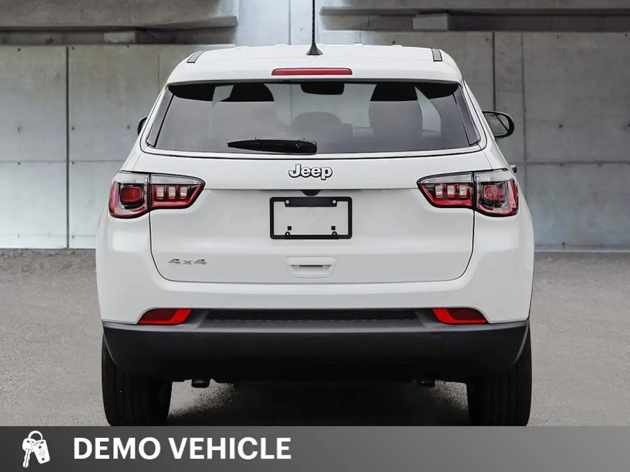 Jeep Compass photo Jeep Compass