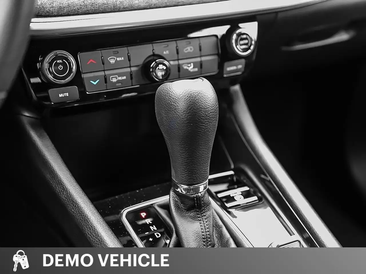 Jeep Compass photo Jeep Compass