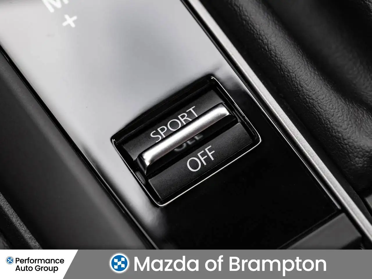 Mazda CX-30 photo Mazda CX-30