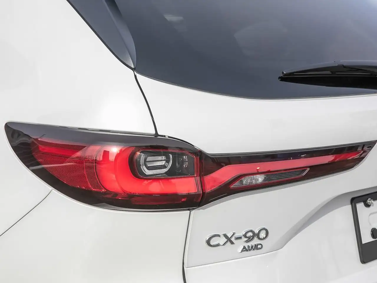 Mazda CX-90 PHEV fotografie Mazda CX-90 PHEV