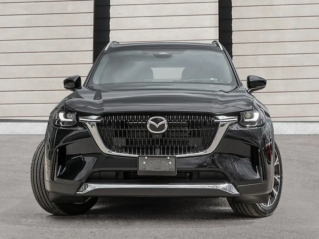 Mazda CX-90 PHEV photo Mazda CX-90 PHEV