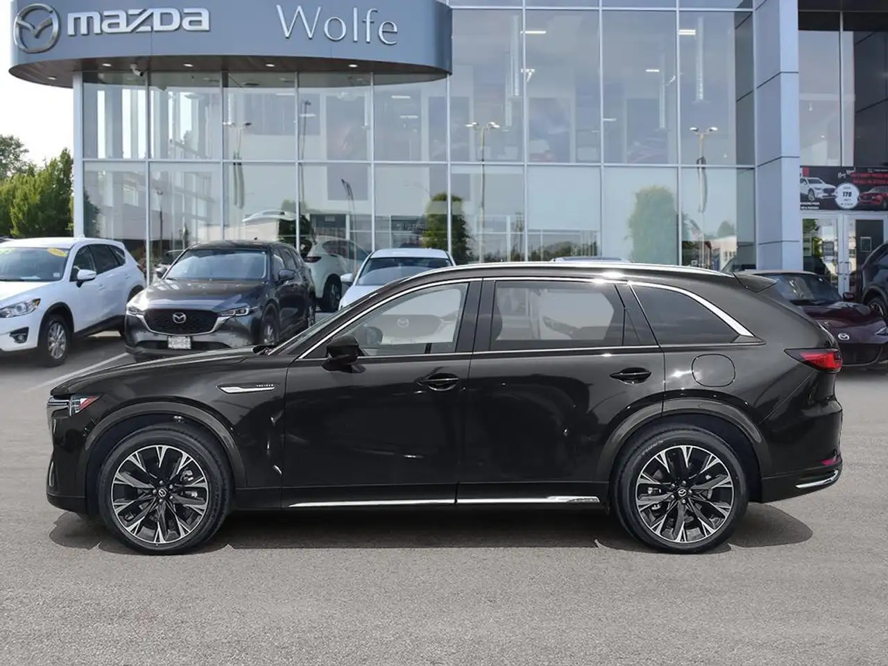 Mazda CX-90 PHEV снимка Mazda CX-90 PHEV