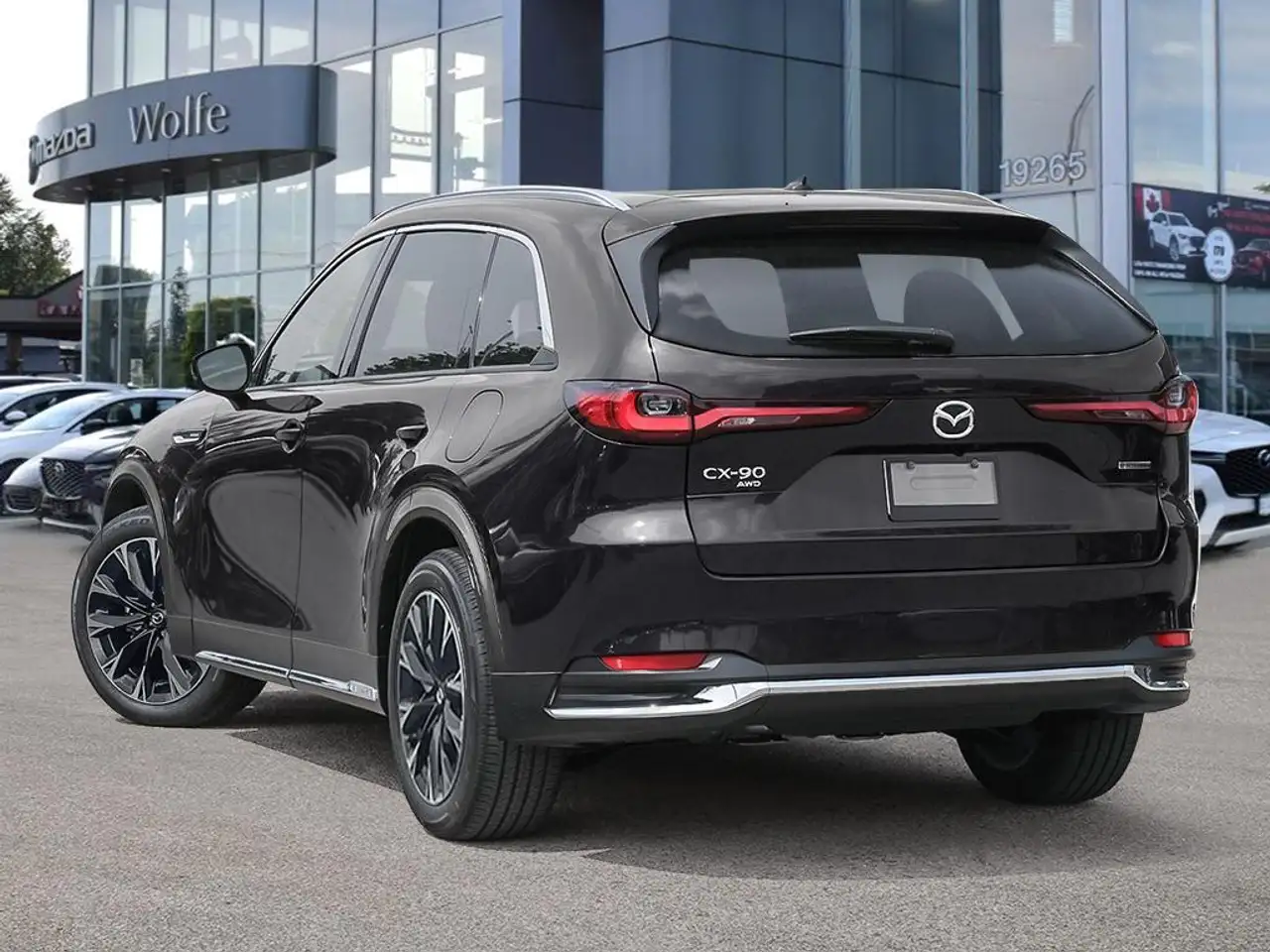 Mazda CX-90 PHEV снимка Mazda CX-90 PHEV