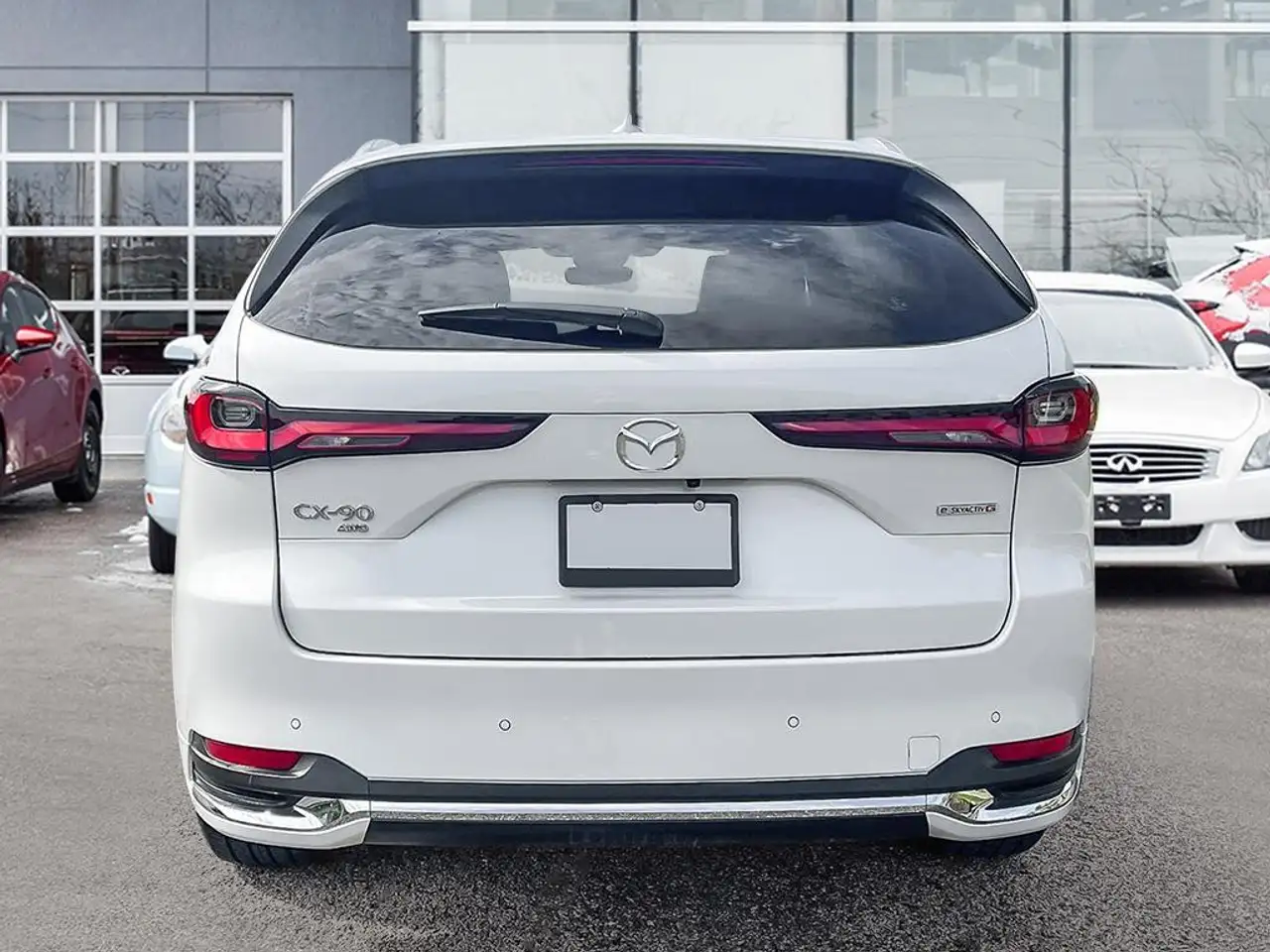 Mazda CX-90 PHEV photo Mazda CX-90 PHEV