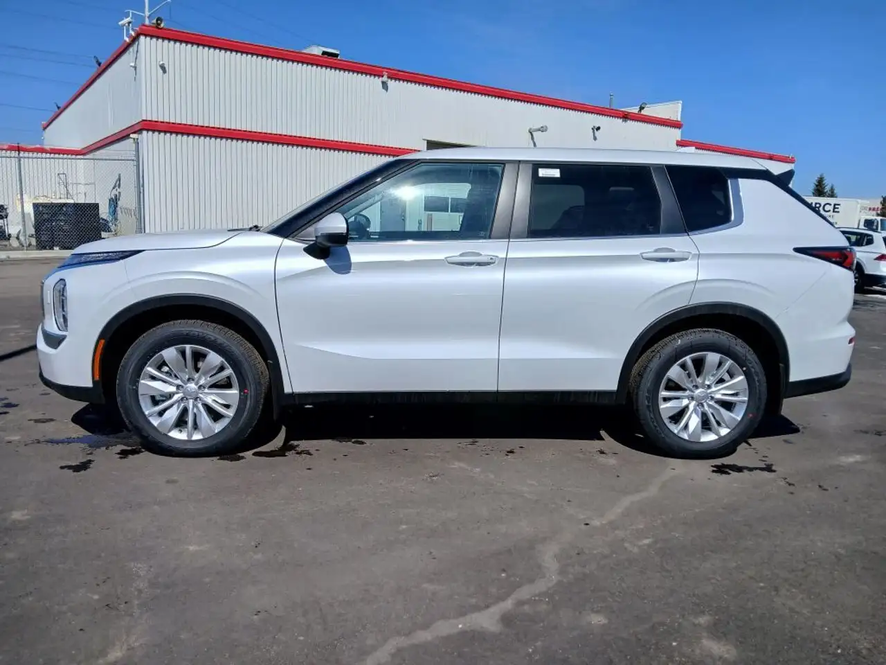 Mitsubishi Outlander снимка Mitsubishi Outlander