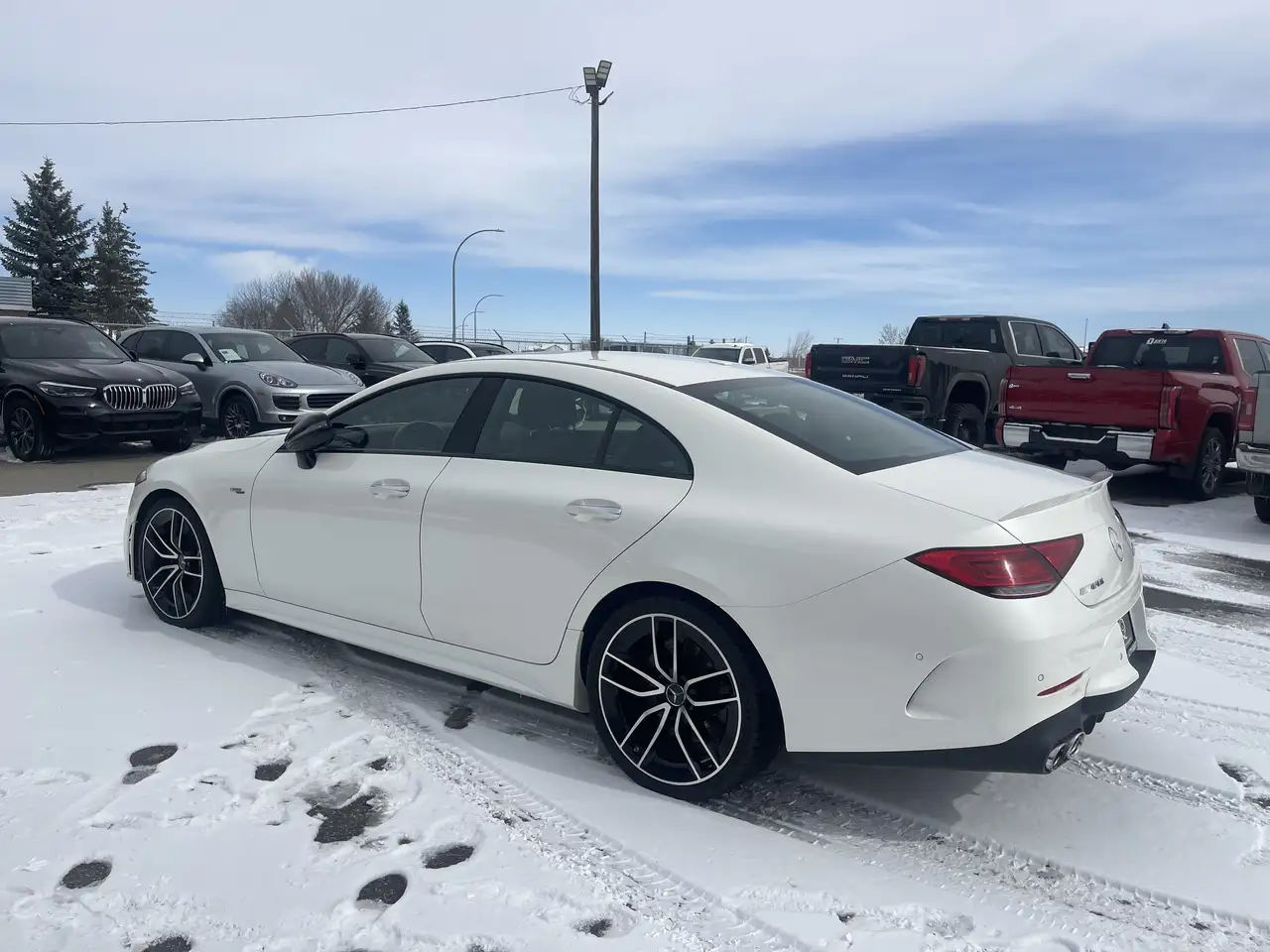 Mercedes-Benz CLS снимка Mercedes-Benz CLS