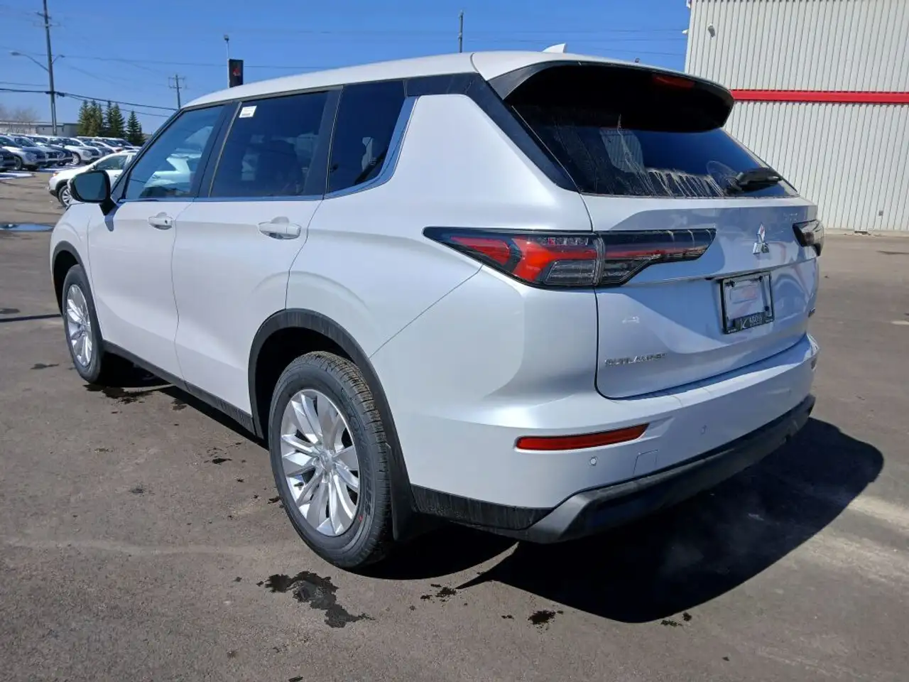 Mitsubishi Outlander снимка Mitsubishi Outlander