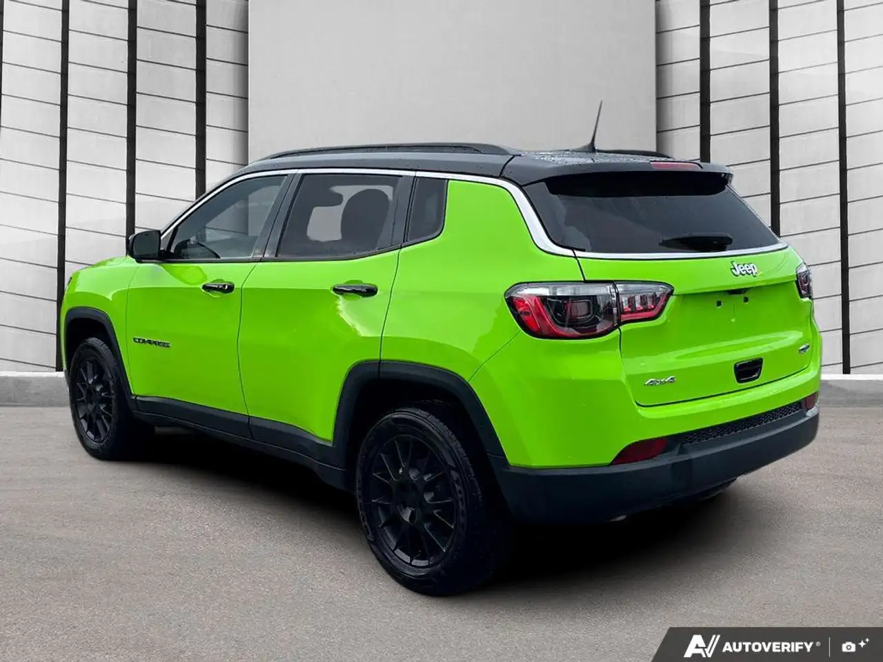 Jeep Compass снимка Jeep Compass