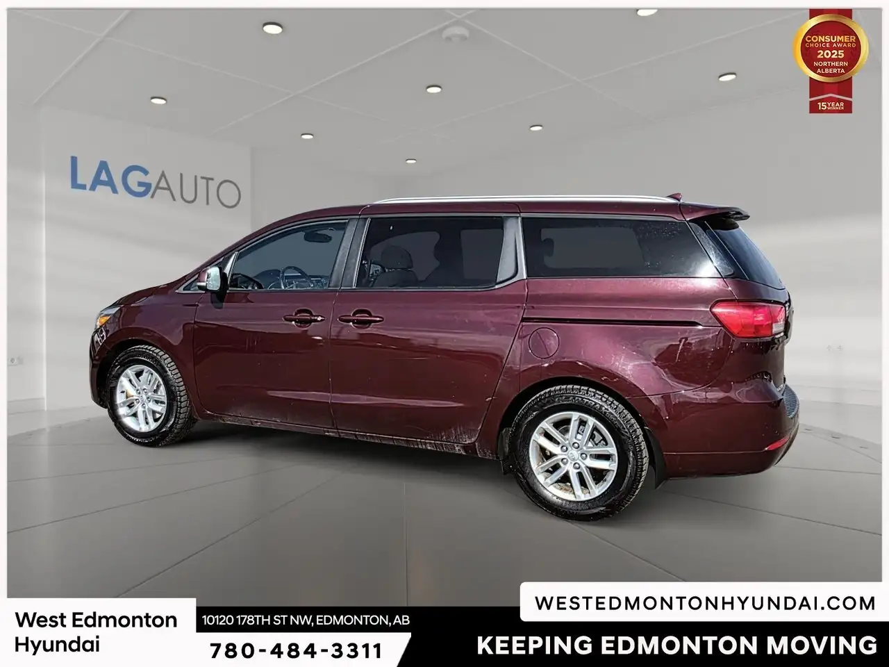 Kia Sedona снимка Kia Sedona