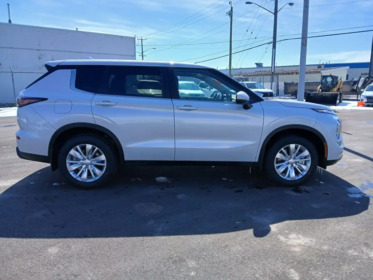 Mitsubishi Outlander снимка Mitsubishi Outlander