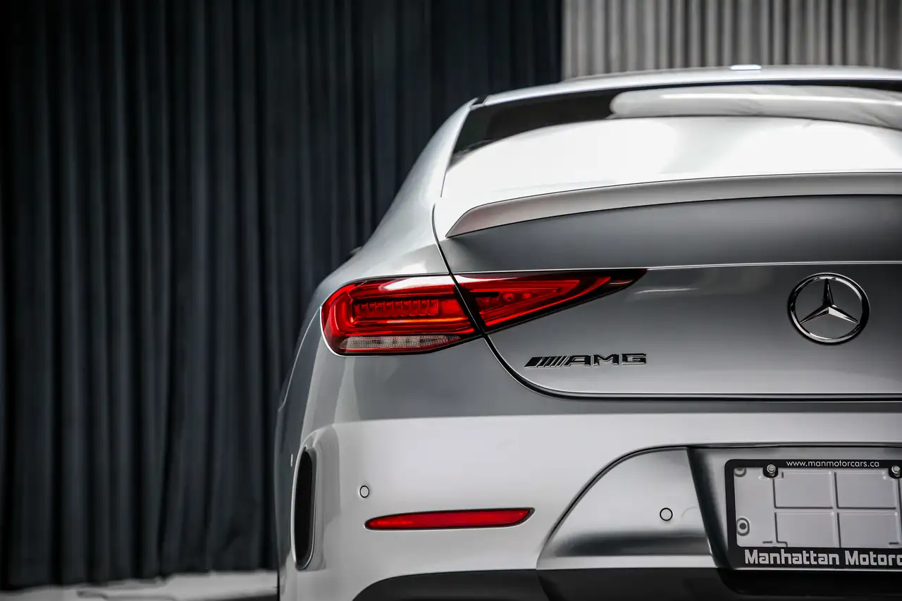 Mercedes-Benz CLS снимка Mercedes-Benz CLS