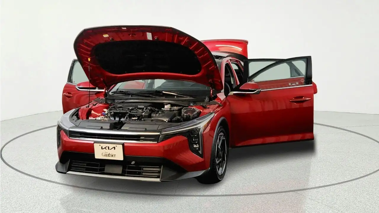 Kia K4 снимка Kia K4