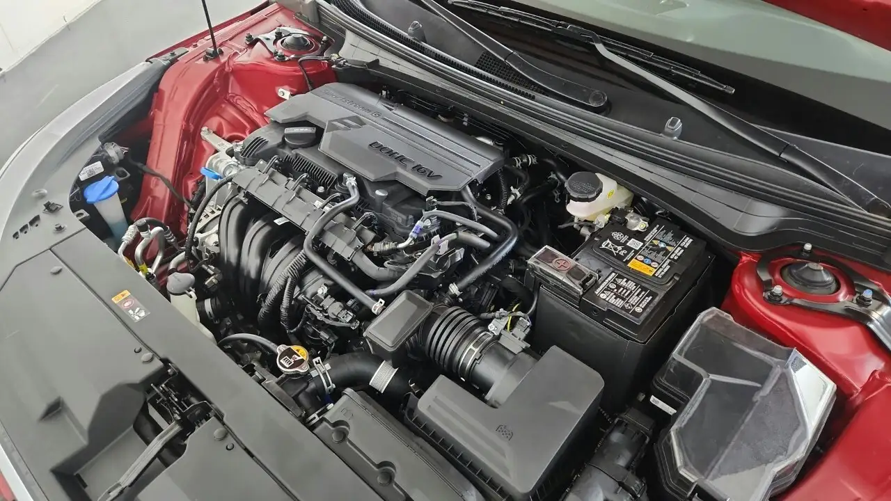 Kia K4 снимка Kia K4