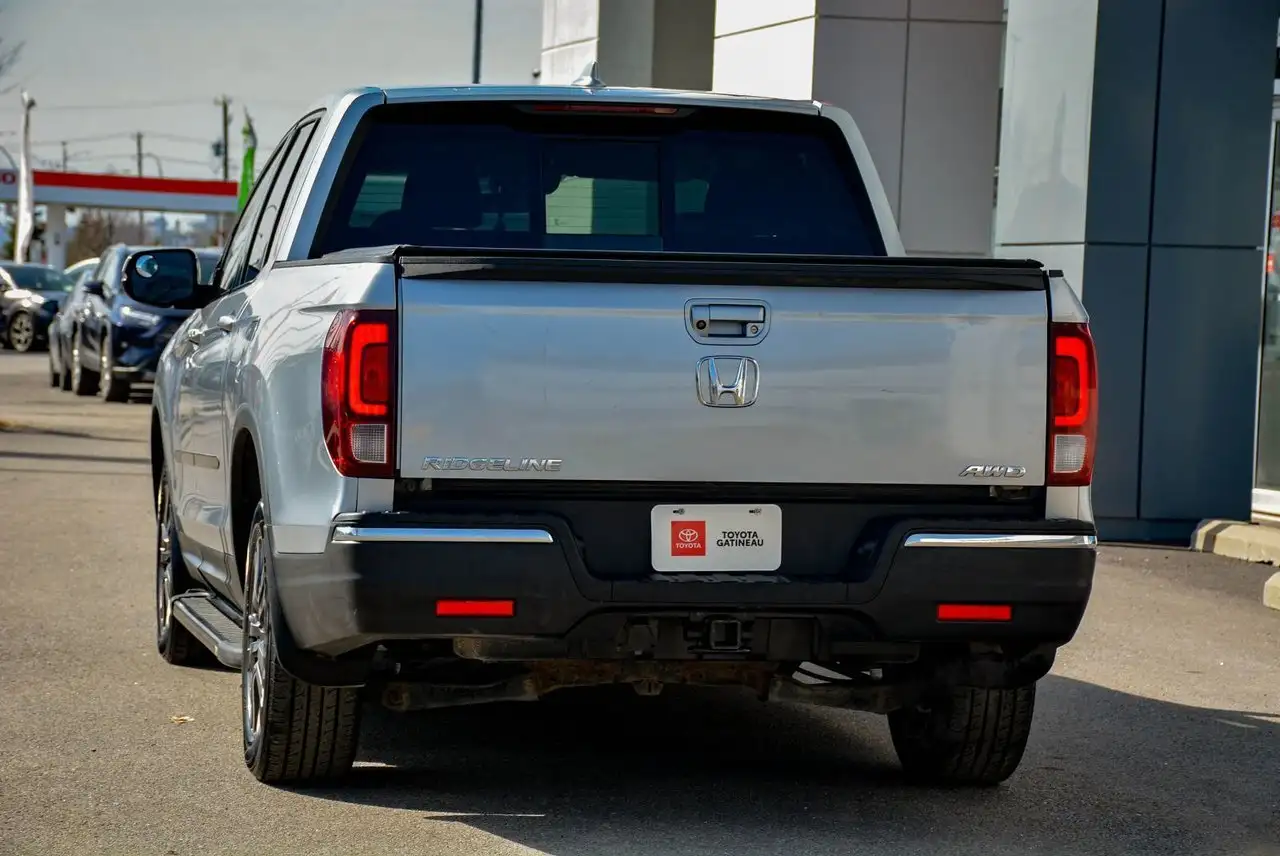 Honda Ridgeline снимка Honda Ridgeline