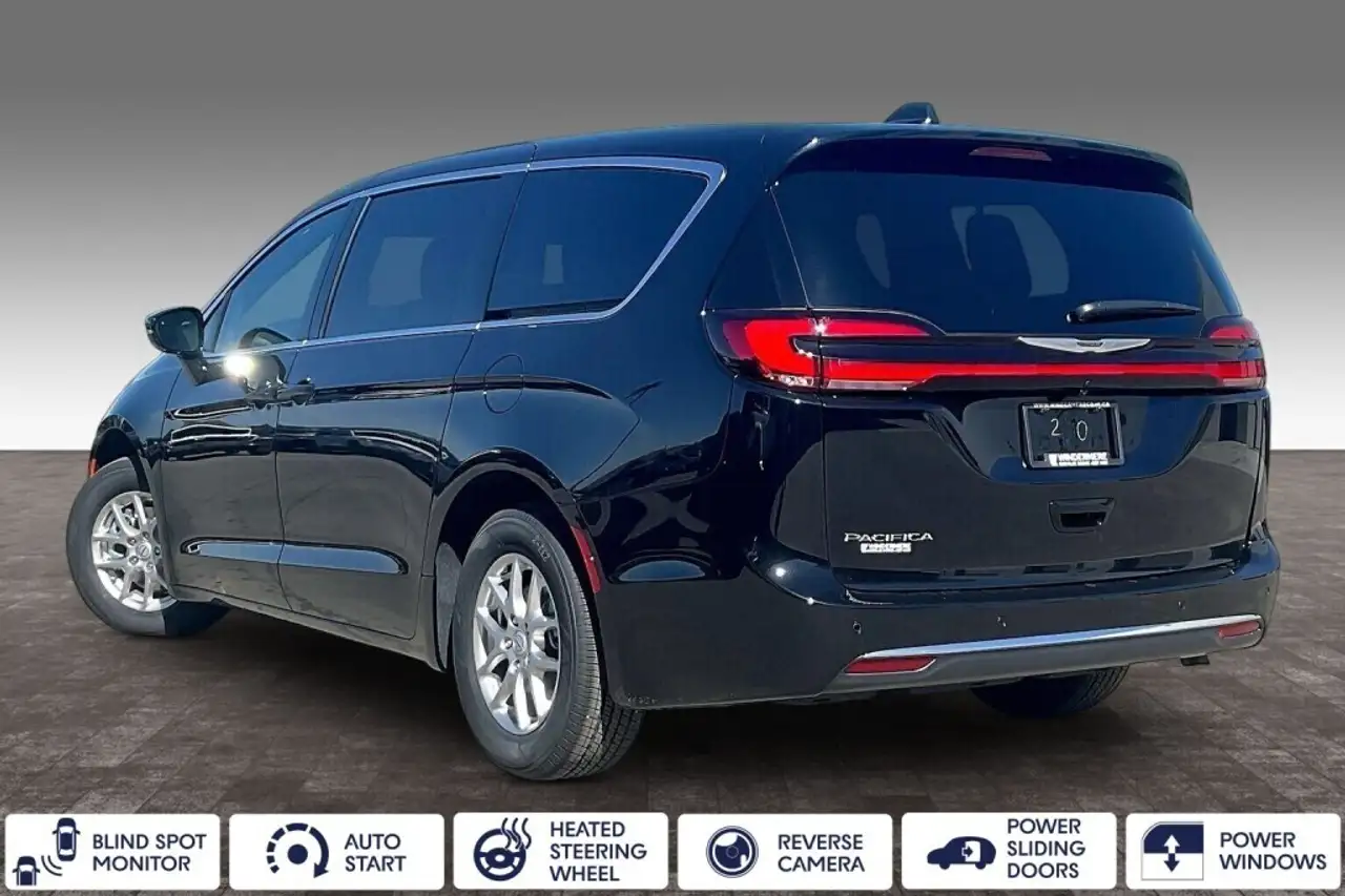 Chrysler Pacifica снимка Chrysler Pacifica