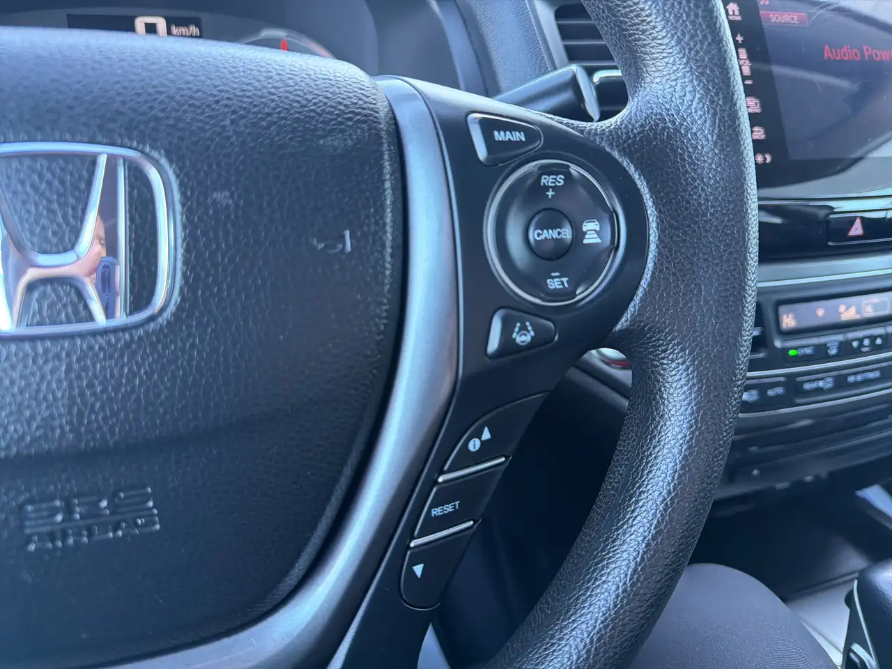 Honda Ridgeline photo Honda Ridgeline