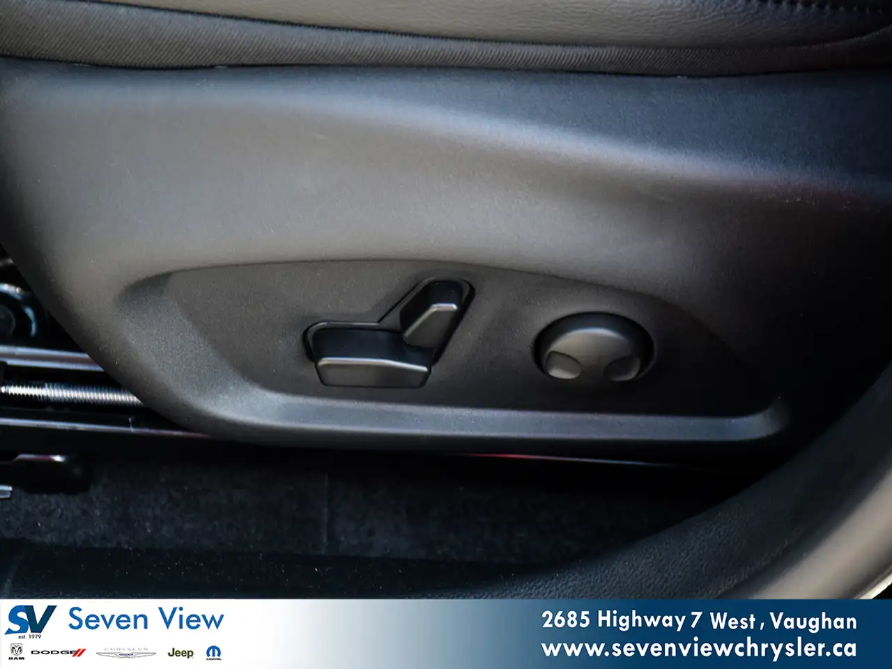 Jeep Compass photo Jeep Compass