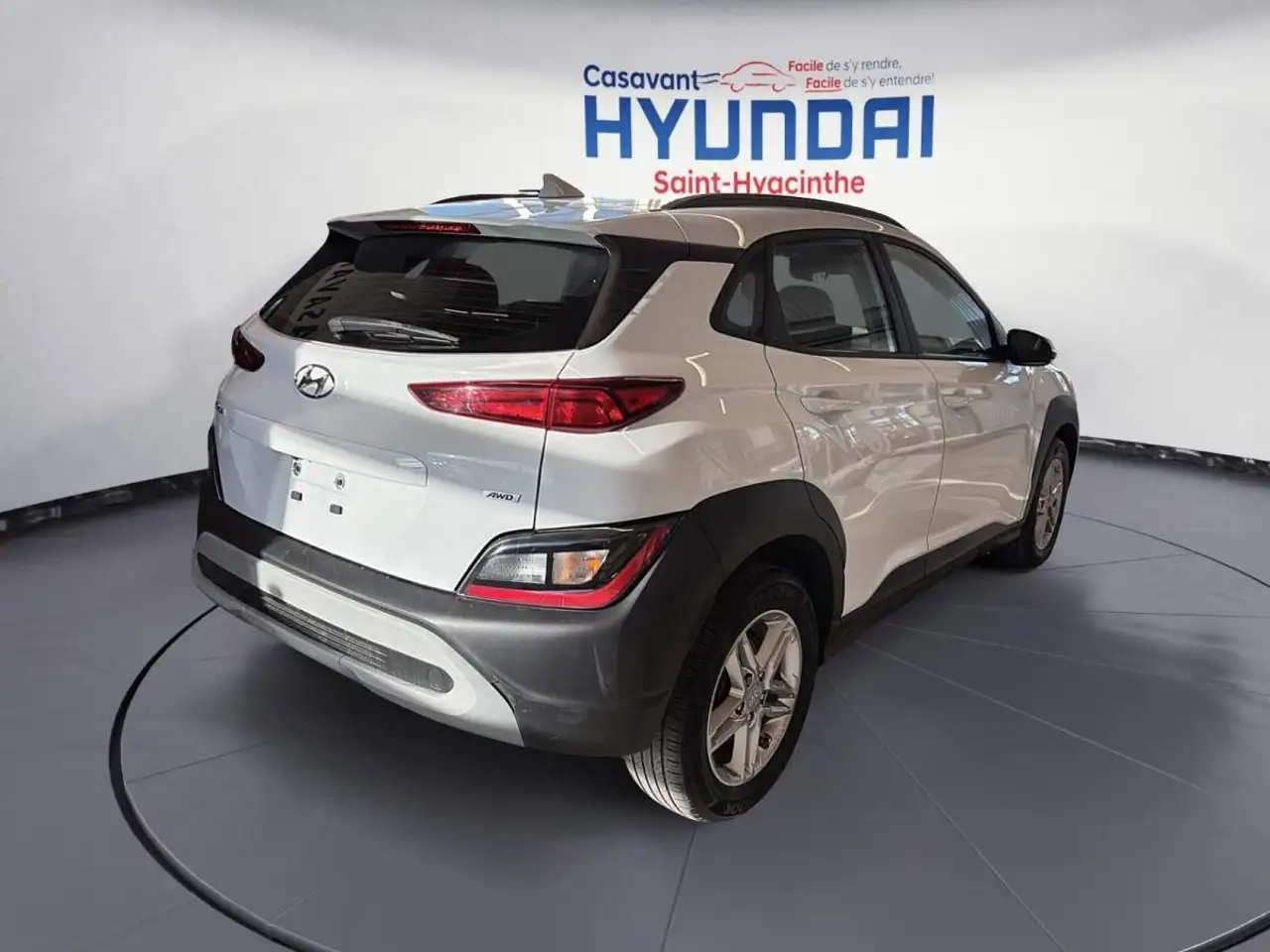 Hyundai KONA снимка Hyundai KONA