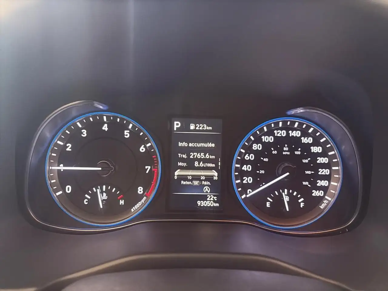 Hyundai KONA снимка Hyundai KONA