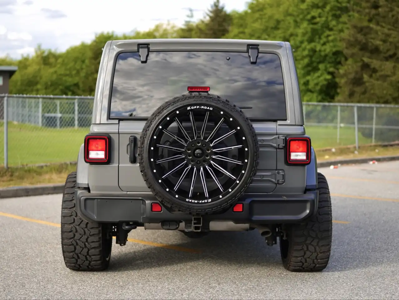 Jeep Wrangler photo Jeep Wrangler
